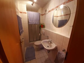Double Room | Bathroom - Gasthof Zur Alten Post (Hinterschmiding)