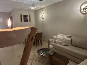 Smart TV, video games