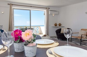 Restauration dans la chambre