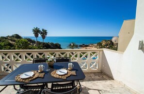 Balcony - Aveiros Beach Ocean View By D´alma Port (Albufeira)