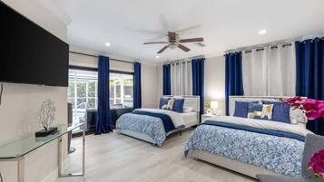 4 kamar tidur, setrika/meja setrika, Wi-Fi gratis, dan seprai linen