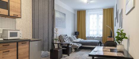 Economy Studio, City View | Seterika/papan seterika, Wi-fi percuma