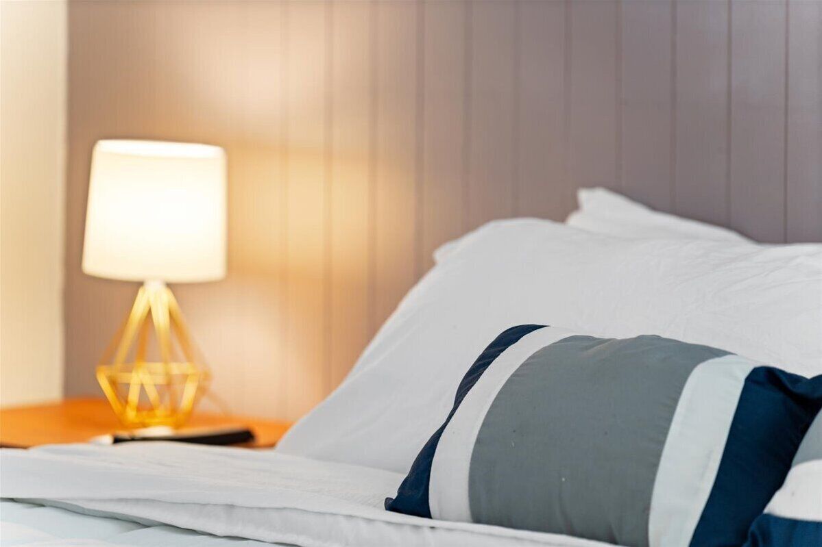 3 Schlafzimmer, Schreibtisch, Bügeleisen/Bügelbrett, Reisekinderbett