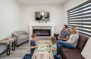 TV, fireplace