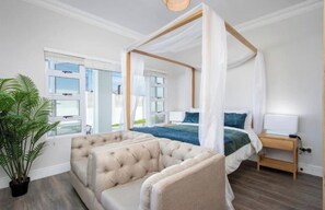 4 Schlafzimmer, Bügeleisen/Bügelbrett, WLAN