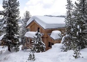 Chalet | Exterior