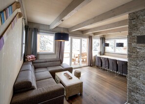 Chalet | Living room - Lovely Chalet in Turracherhohe With Sauna (Stadl-Predlitz)