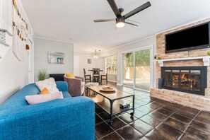 Smart TV, fireplace, offices