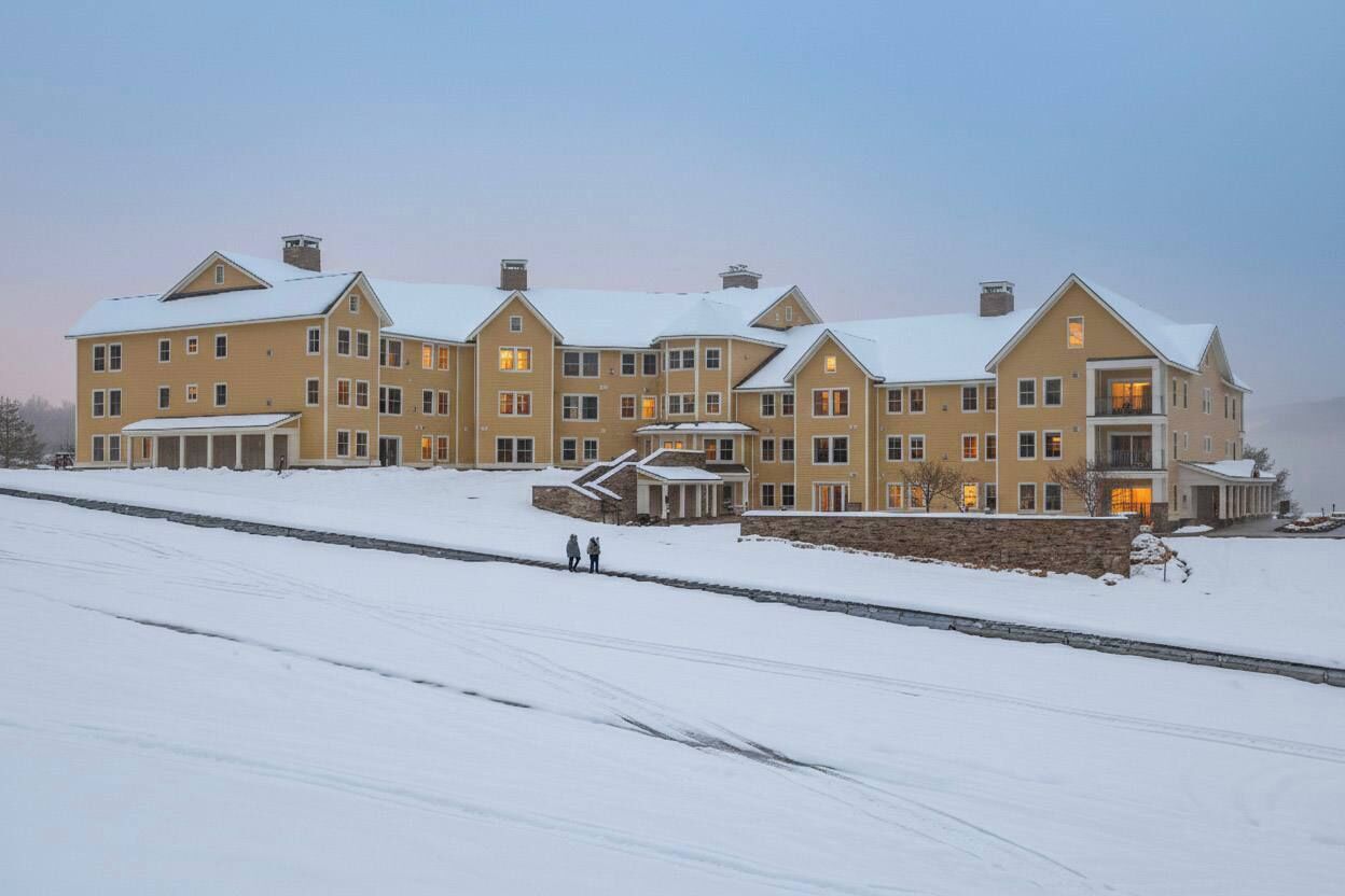 المنشأة من الخارج