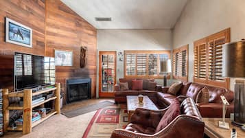 TV, fireplace, DVD player