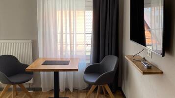 Deluxe appartement | 1 slaapkamer, geluiddichte muren, gratis wifi, beddengoed