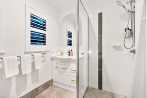 Huis | 4 slaapkamers, snel internet