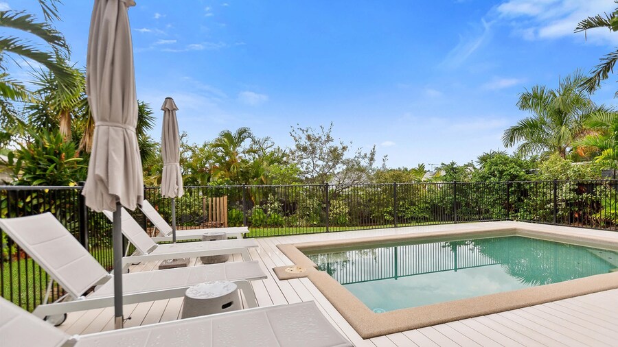 Cove Retreat - Kid Pet and Pool Paradise