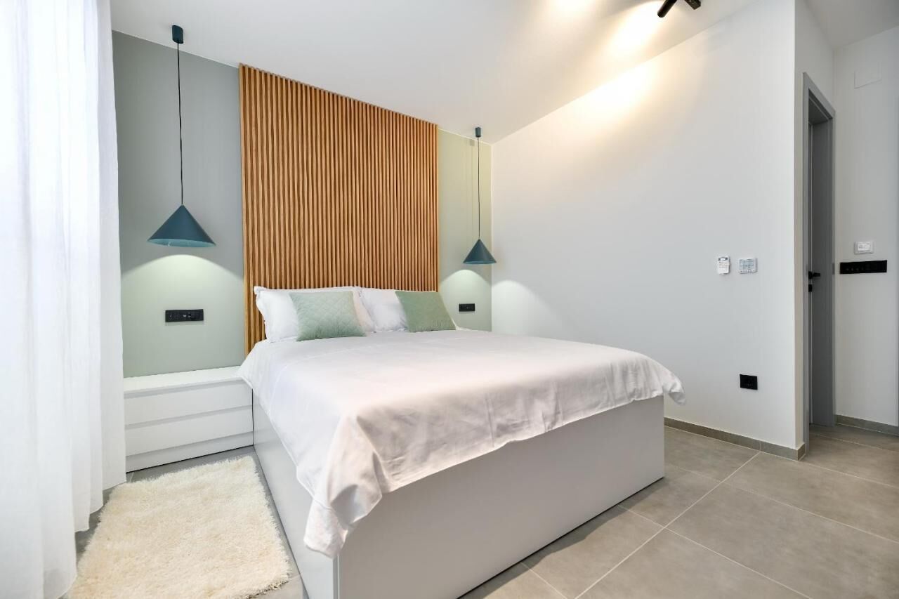 Room | Blackout drapes, soundproofing, iron/ironing board, free WiFi