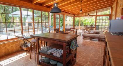 6BR Fire House Sanctuary-Terrace & Barbacue