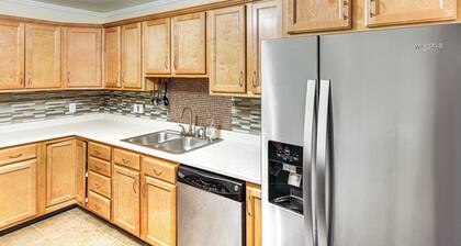 Walk to Waterfront: Cozy Fall River Condo