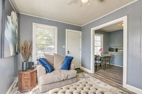 Unclassified image, 1 of 24, button - Near Sabine Lake & Refineries: Pet-friendly Apt (Port Arthur)