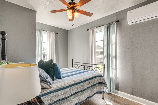 Apartment (2 Bedrooms) | Interior - Near Sabine Lake: Pet-friendly Apt in Port Arthur (Port Arthur)