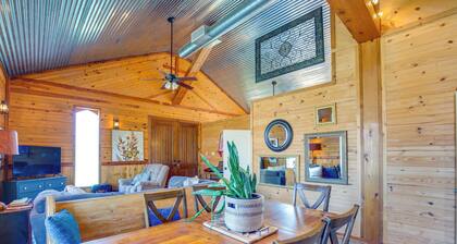 Boat Ramp & Fire Pit: Lake Tawakoni Group Retreat!