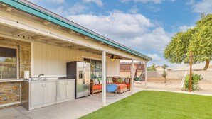 Interior - 2 Mi to Dtwn Gilbert: Family-friendly Mesa Gem (Mesa)