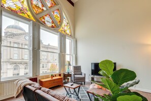 Apartment (0 Bedroom) | Interior