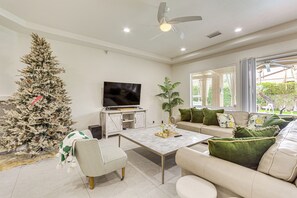 House (4 Bedrooms) | Interior