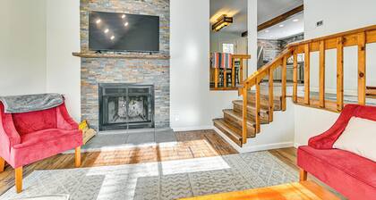 Ski, Hike & Golf: Pet-friendly Windham Retreat
