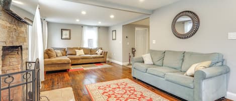 House (4 Bedrooms) | Interior