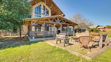 House (Multiple Bedrooms) | Front of property