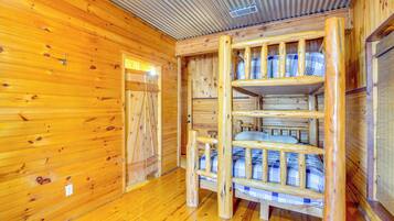 House (Multiple Bedrooms) | Interior