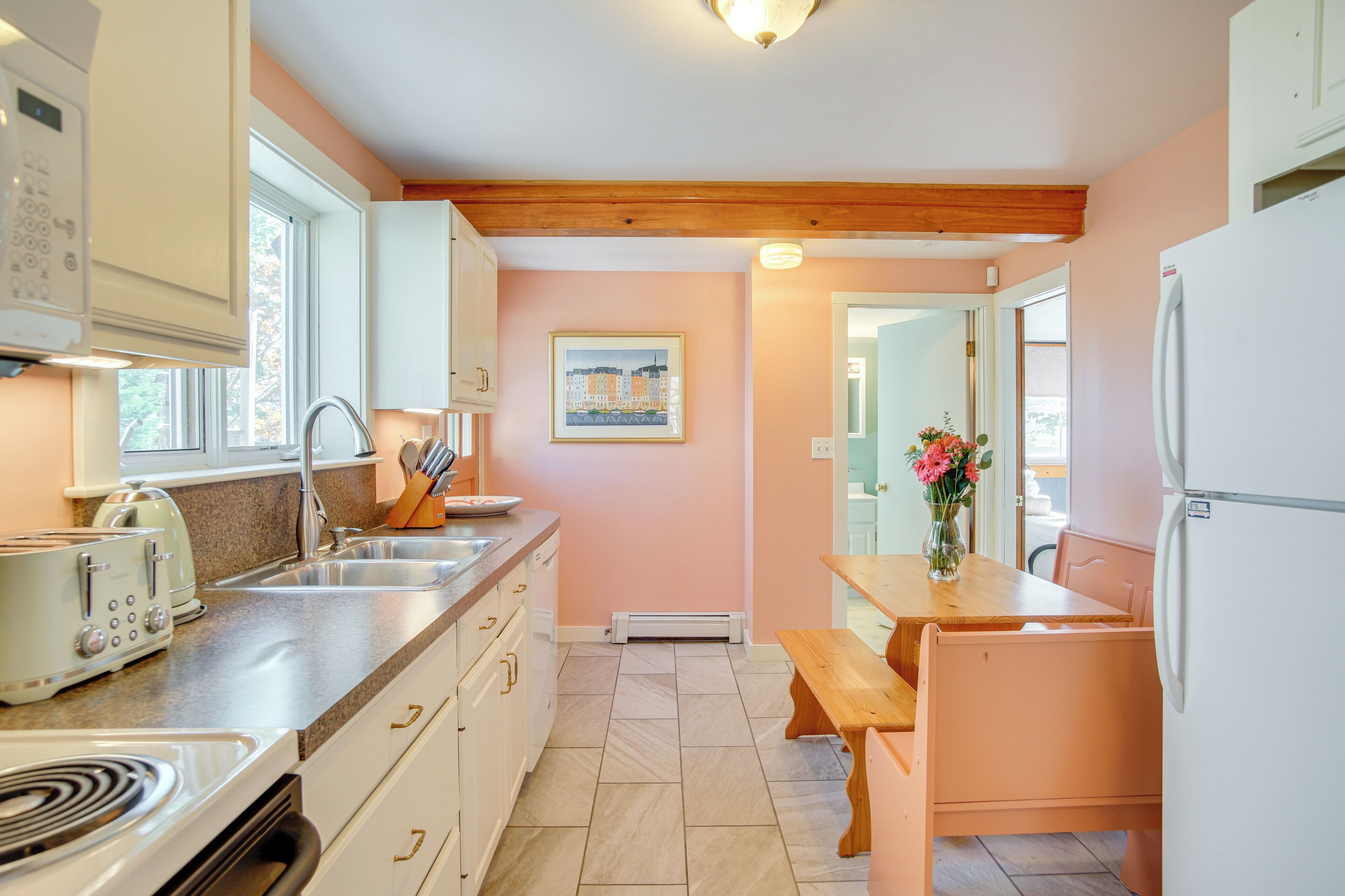 Cottage (2 Bedrooms) | Interior