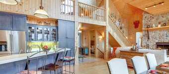 Private Lake & Trail Access: Home in Jacobson!