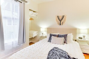 Cottage (2 Bedrooms) | Interior