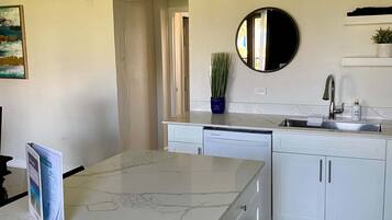 House | 2 bedrooms, Internet