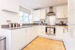 House | 3 bedrooms - Host Stay Whinney Hill (Durham)