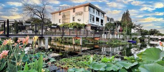 Xiangyun Qinzi hotel