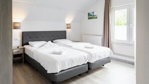 Bungalow, 5 Bedrooms, Sauna (Familiehuis 10) | Free WiFi - Summio Bungalowpark De Riethorst (Plasmolen)