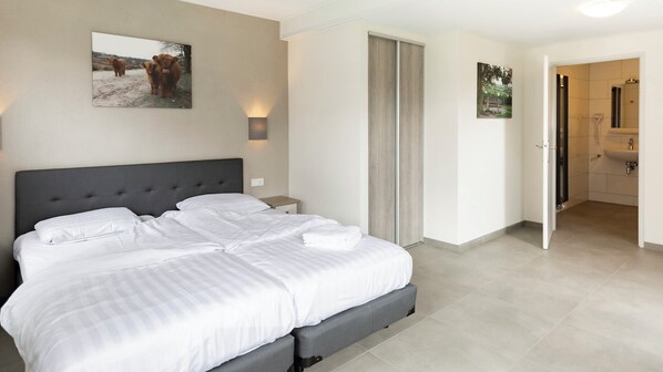 Bungalow, 5 Bedrooms, Sauna (Familiehuis 10) | Free WiFi - Summio Bungalowpark De Riethorst (Plasmolen)