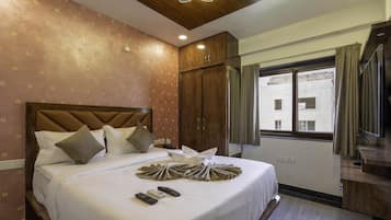 5 chambres, fer et planche Ă  repasser, Wi-Fi gratuit, draps fournis