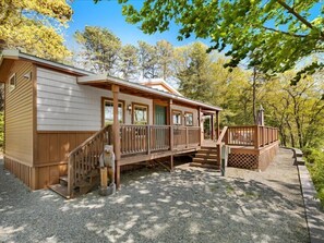 Exterior - Perfect Lakeview Family Retreat – Beach + Pool (Sandwich)