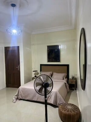 1 bedroom, iron/ironing board, WiFi, bed sheets