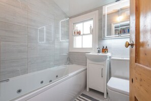 Douche, séchoir à cheveux