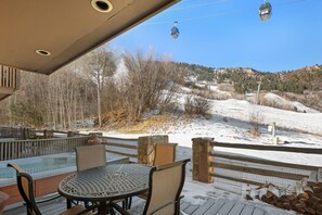 Outdoor dining - Aspen Alps Apartment #704 3 Bedroom Condo (Aspen)