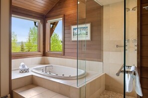 House, 3 Bedrooms | Bathroom | Towels