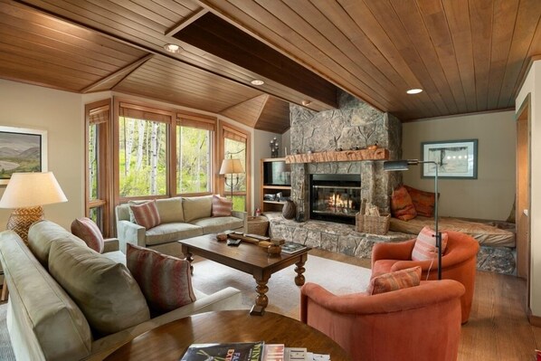 House, 3 Bedrooms | Living area - Residence #31 3 Bedroom Home (Snowmass Village)