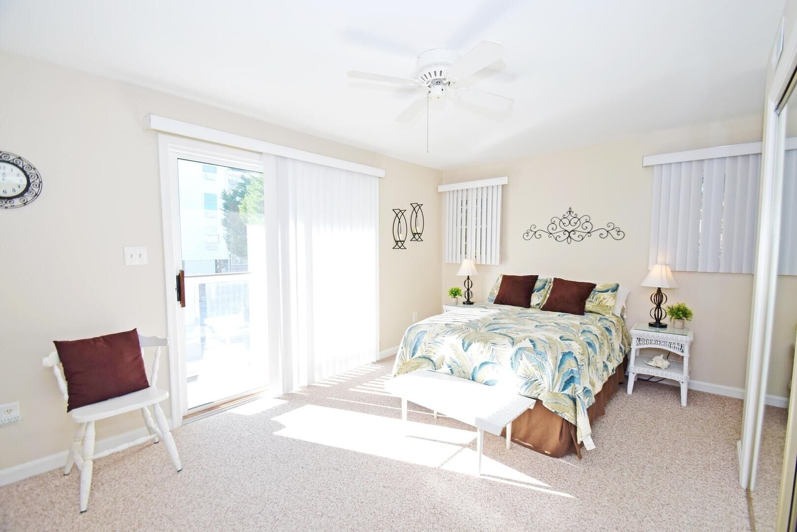 2 bedrooms, iron/ironing board, free WiFi