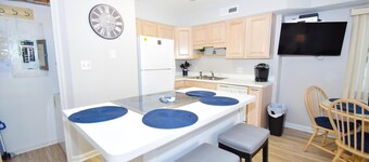 Coral Ridge 1 2 Bedroom Condo