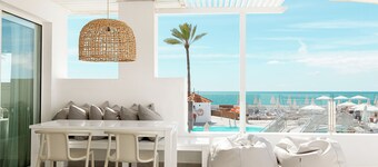 Sunwing Arguineguín Seafront