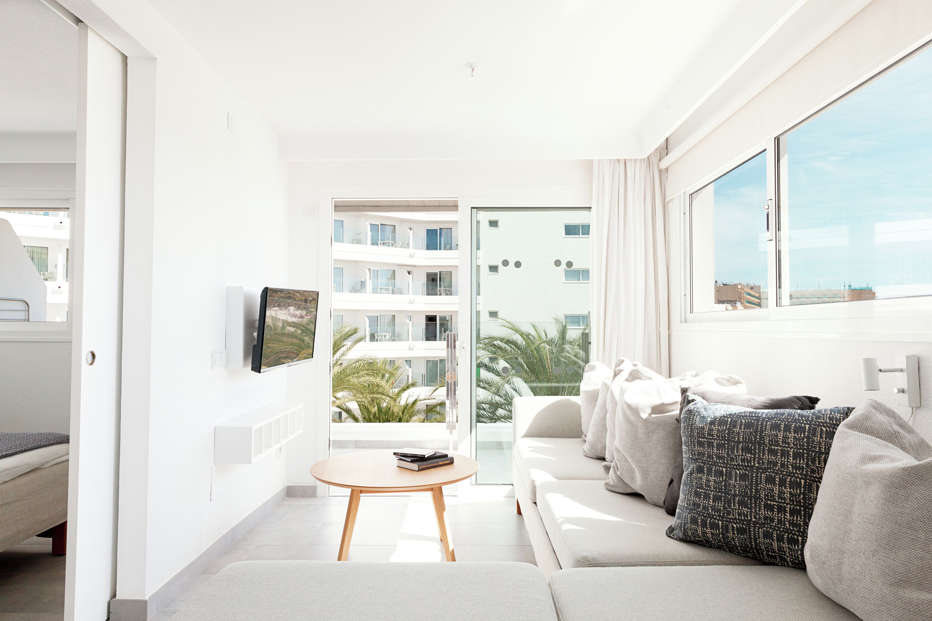 Standard Apartment, Sea View FSE | In-room safe, blackout drapes, free WiFi, bed sheets