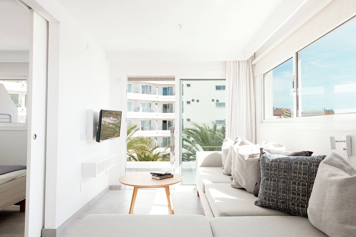 Standard Apartment, Sea View FSE | Coffres-forts dans les chambres, rideaux occultants, Wi-Fi gratuit